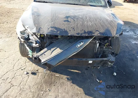 2021 Kia Forte Gt-Line z USA, uszkodzony, nr VIN 3KPF34AD4ME328383